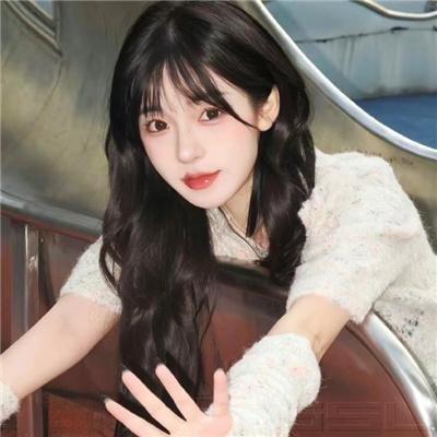 麻辣老师1这个女生有点冷